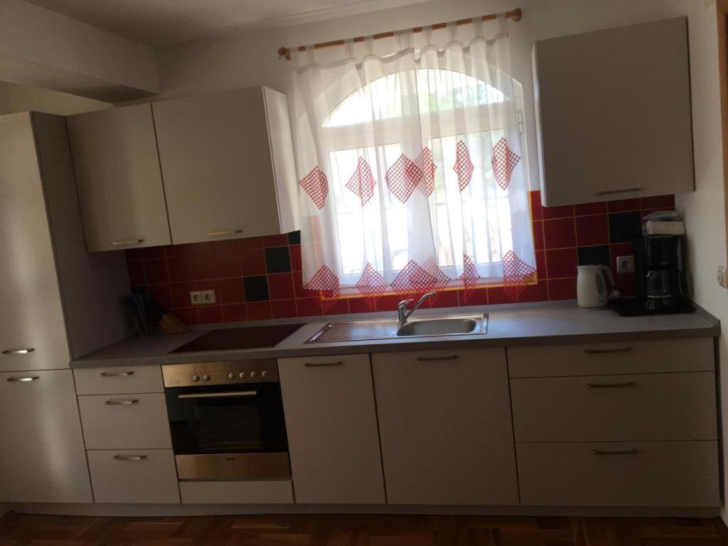 Apartman Put Svete Kate Raslina Eksteriør bilde