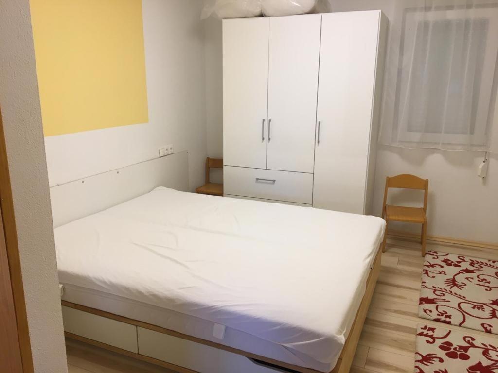 Apartman Put Svete Kate Raslina Eksteriør bilde